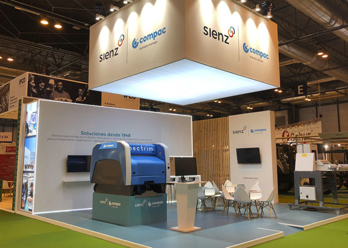 Stand Corporativo para Sienz - Compac