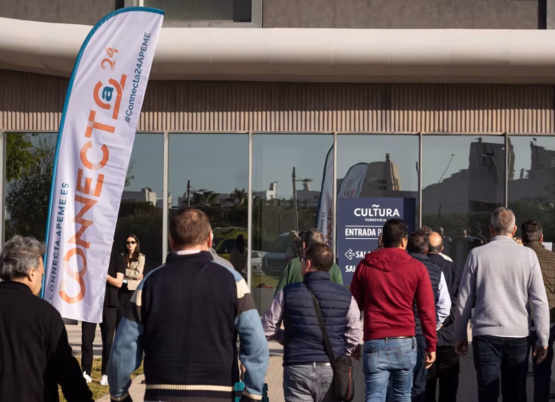 banderola connecta 24 abranding