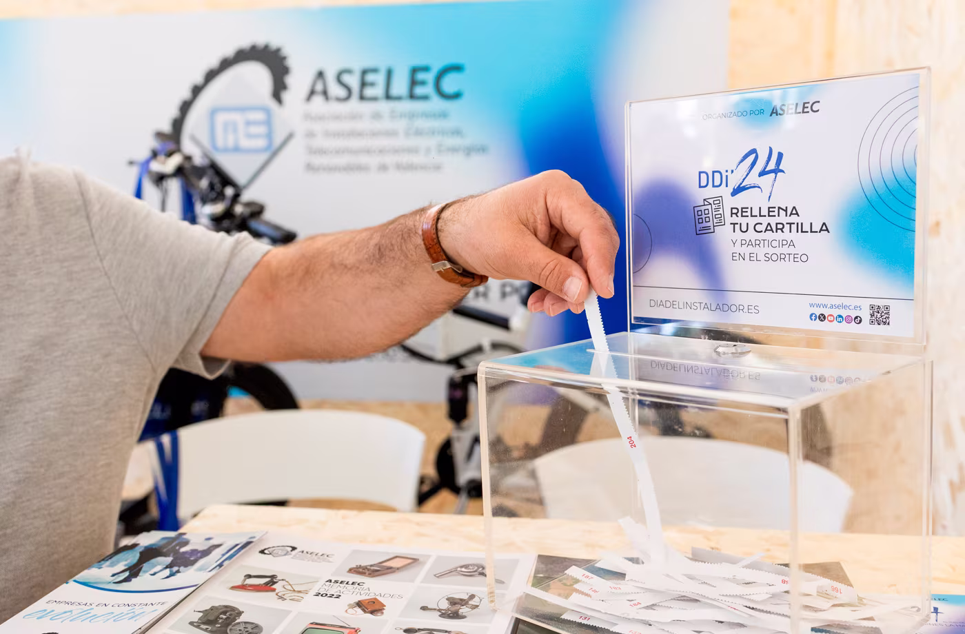 diseno urna ddi 24 abranding